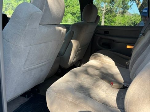Used 2001 Chevrolet Silverado 3500 LS w/ Off-Road Skid Plate Pkg AWD/4WD image 11