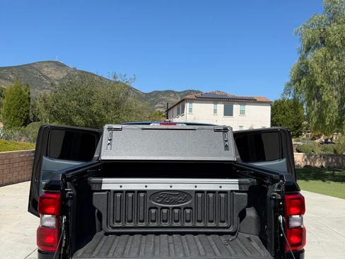 Used 2024 Ford Maverick Lariat w/ Black Appearance Package image 9