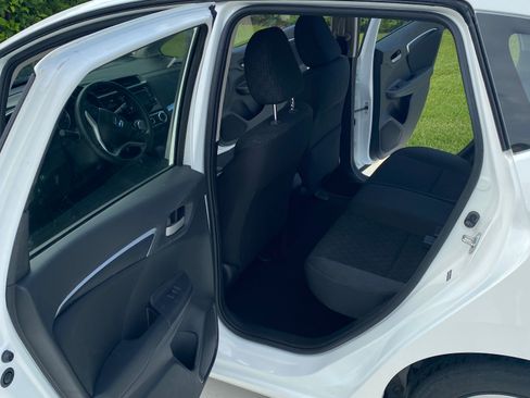 Used 2016 Honda Fit LX image 6