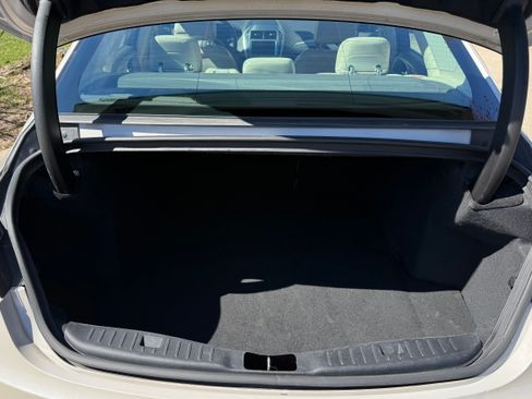 Used 2020 Lincoln MKZ w/ Convenience Package image 15