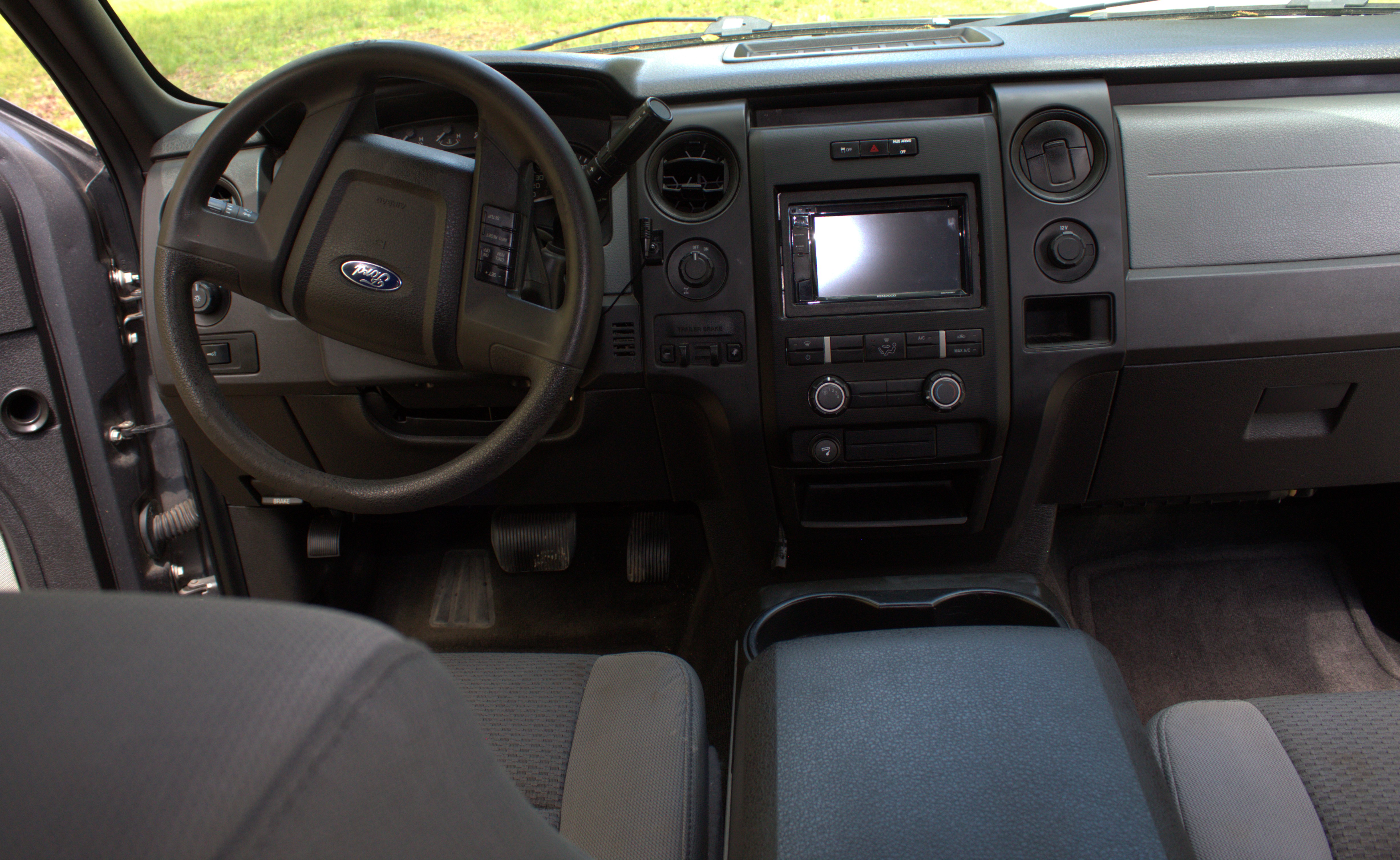 Used 2012 Ford F150 XL w/ Trailer Tow Pkg RWD image 9