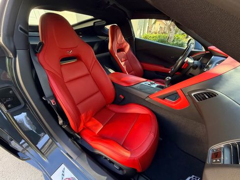 Used 2019 Chevrolet Corvette Grand Sport image 2