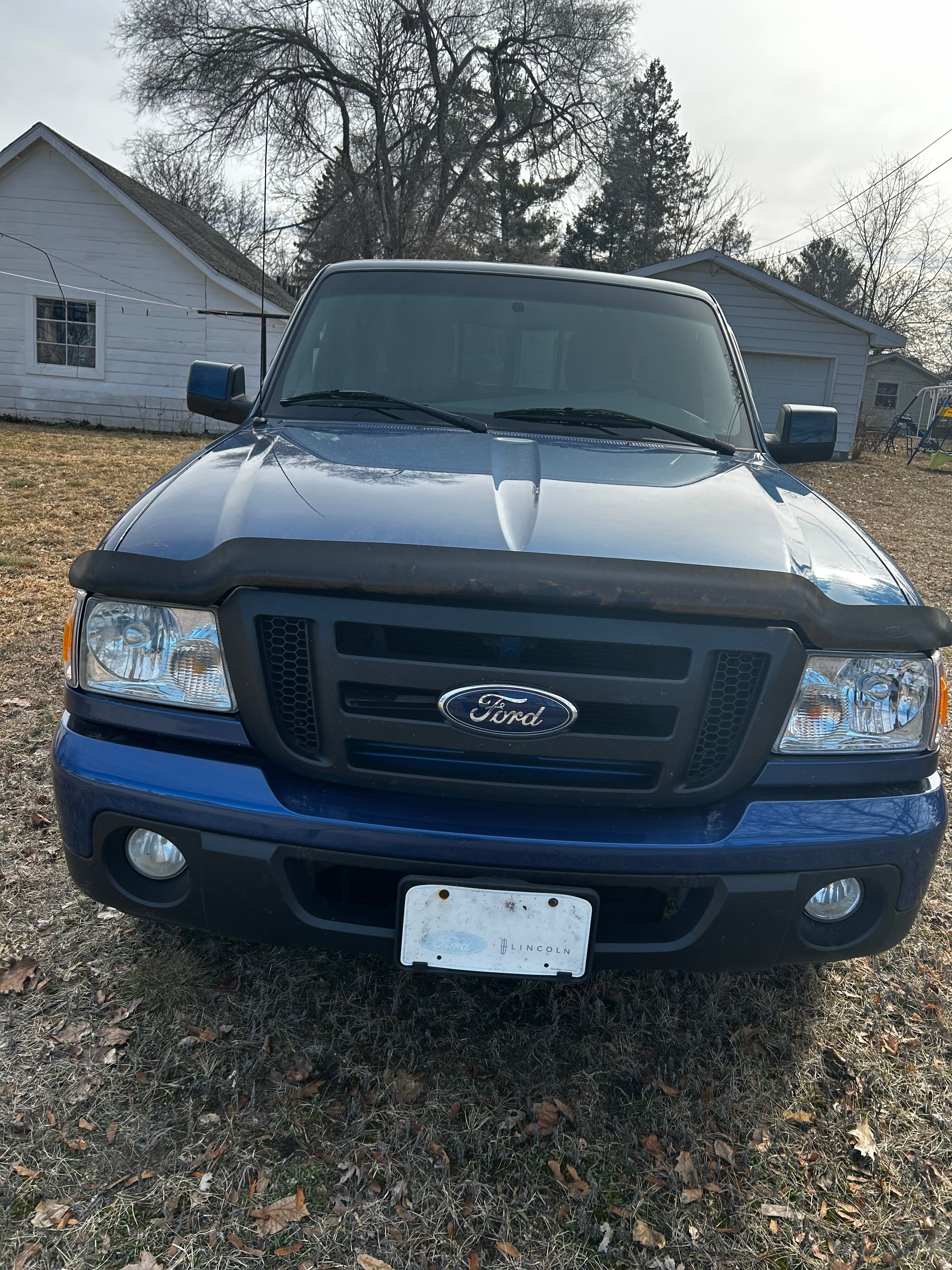 Used 2011 Ford Ranger Sport RWD image 2