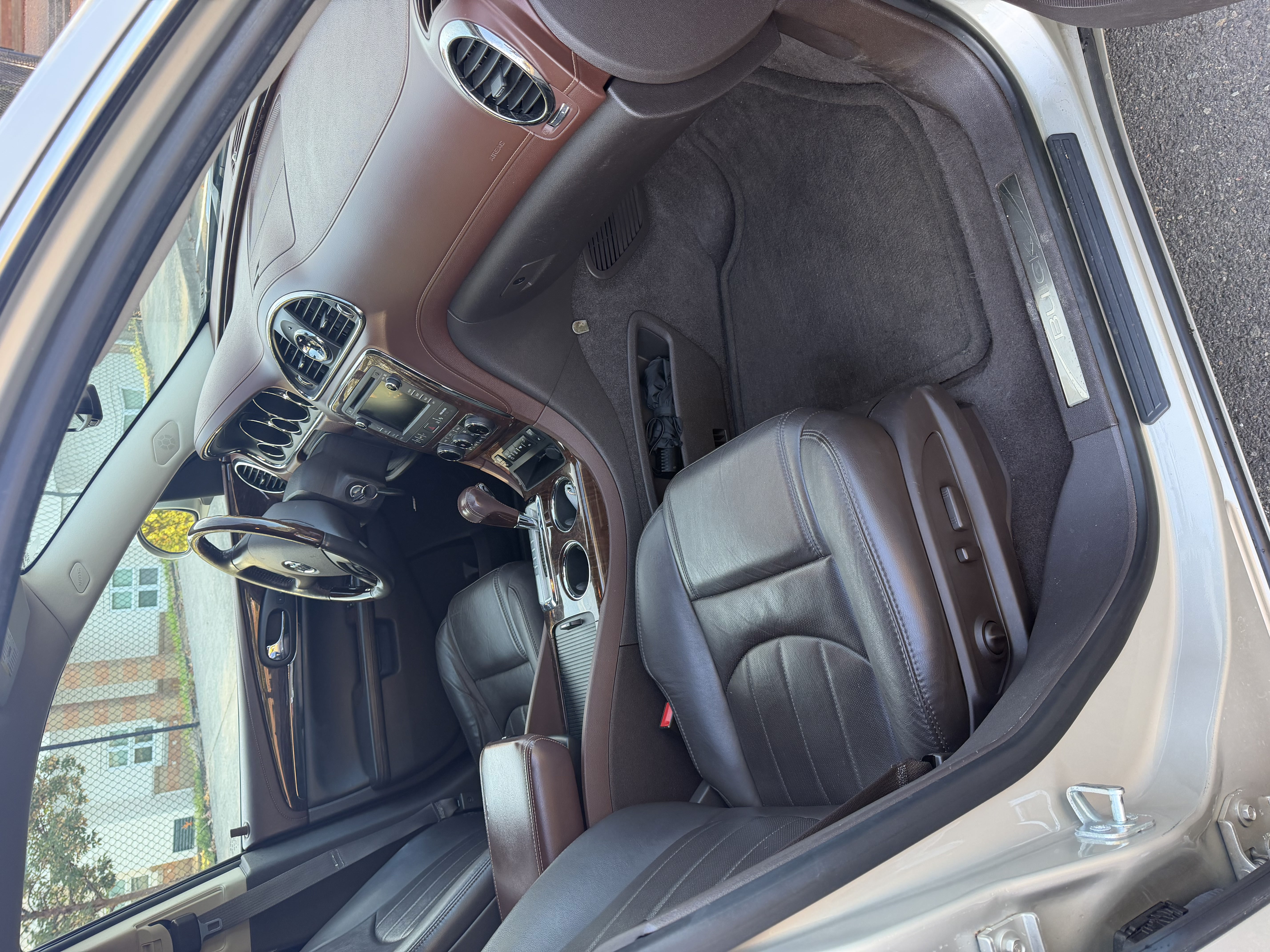 Used 2014 Buick Enclave Premium w/ Trailering Provision Package FWD image 28