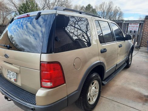 Used 2003 Ford Explorer Sport XLT image 4