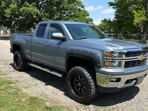 Used 2015 Chevrolet Silverado 1500 LT w/ All Star Edition AWD/4WD image 5