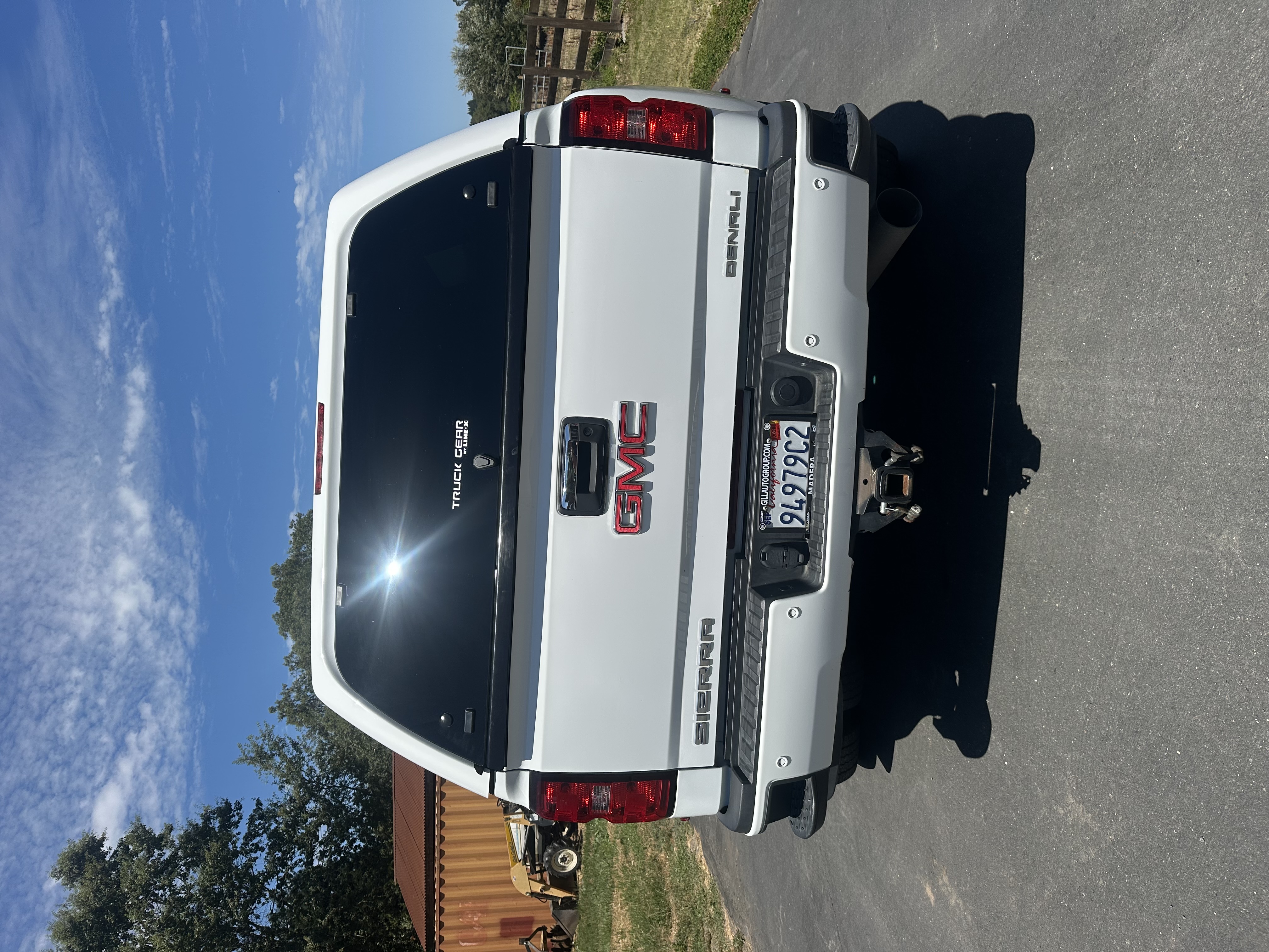 Used 2016 GMC Sierra 3500 Denali w/ Duramax Plus Package AWD/4WD image 9