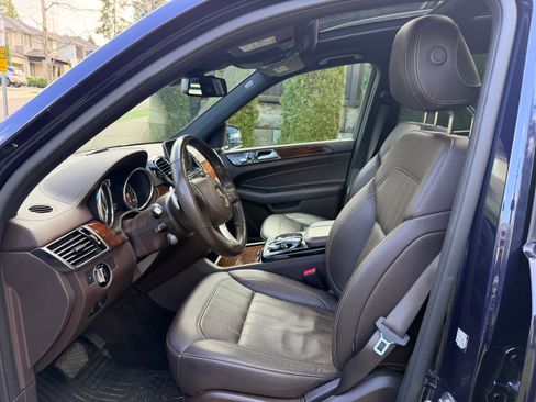 Used 2019 Mercedes-Benz GLS 450 4MATIC image 6