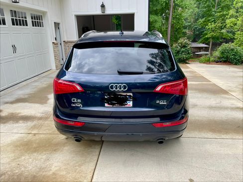 Used 2011 Audi Q5 2.0T Premium Plus AWD/4WD image 2