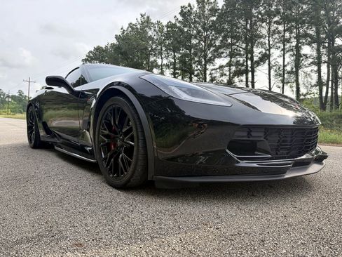 Used 2019 Chevrolet Corvette Z06 RWD image 4