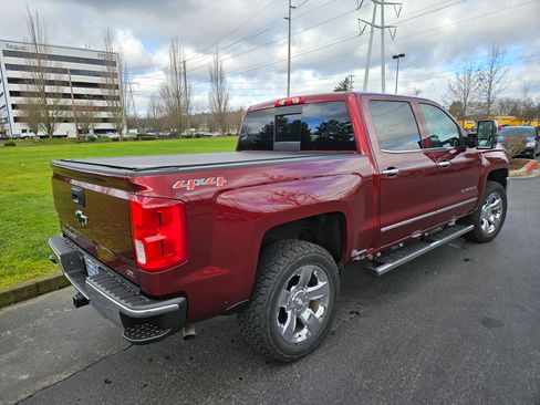 Used 2017 Chevrolet Silverado 1500 LTZ image 2