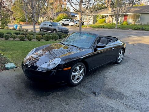 Used 1999 Porsche 911 Carrera image 17