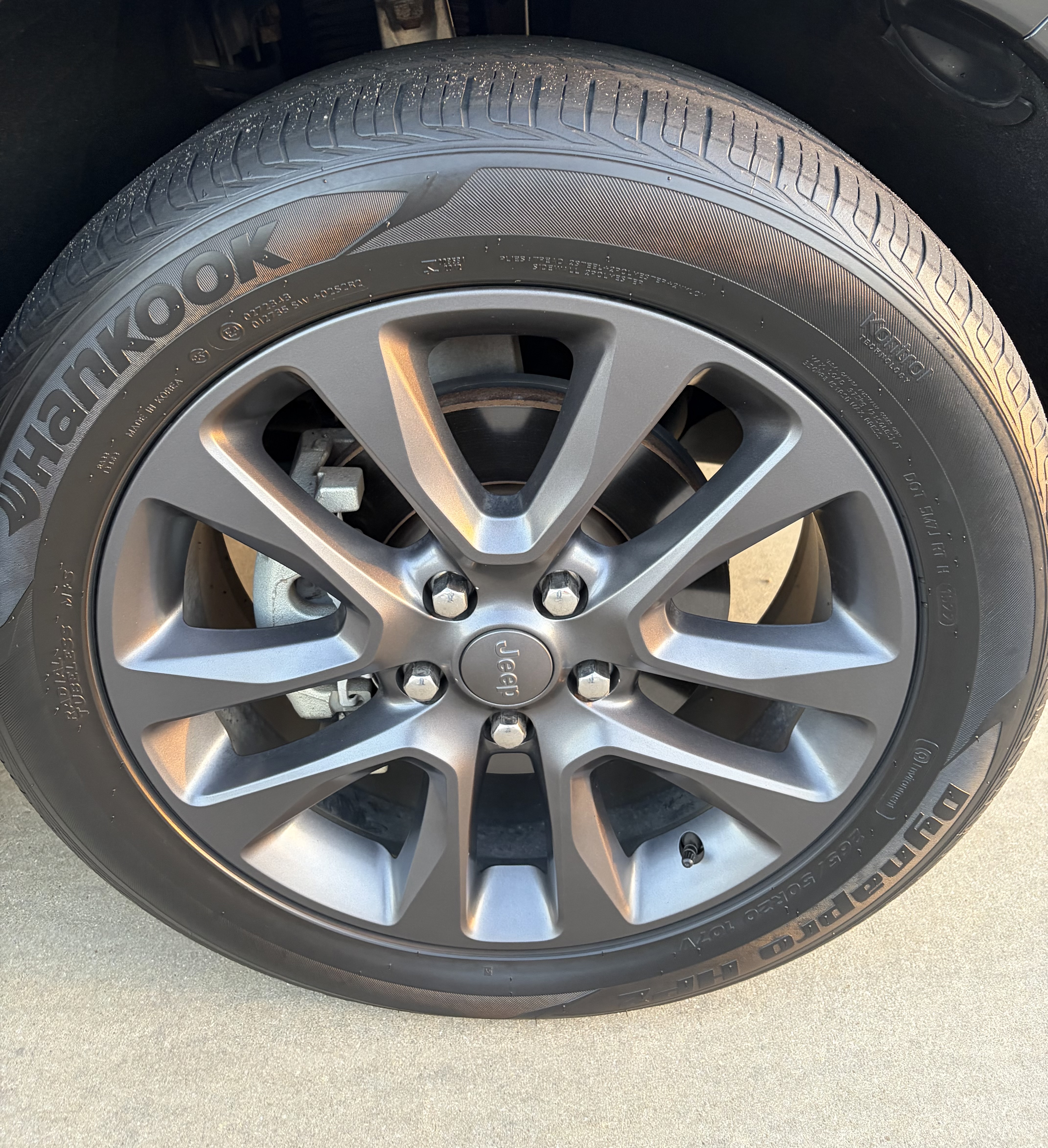 Used 2018 Jeep Grand Cherokee High Altitude AWD/4WD image 15