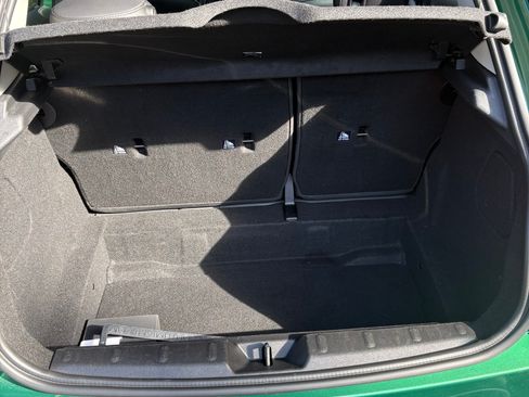 Used 2021 MINI Cooper 4-Door Hardtop image 13