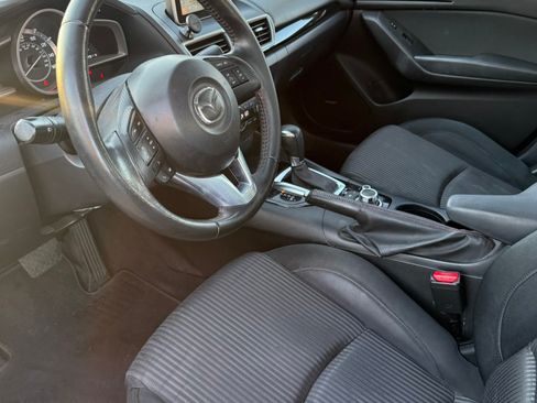 Used 2015 MAZDA MAZDA3 i Touring w/ Technology Package image 10