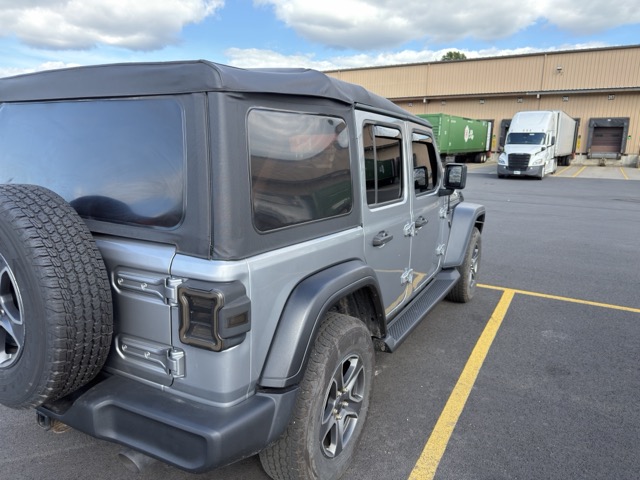 Used 2018 Jeep Wrangler Unlimited Sport S AWD/4WD image 4