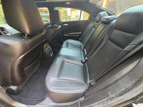 Used 2019 Dodge Charger SXT w/ Leather Interior Group RWD image 15