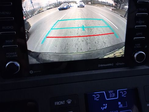 Used 2020 Toyota Sienna XLE image 15