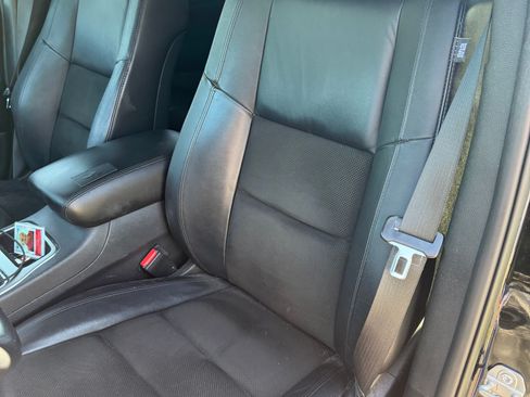 Used 2018 Jeep Grand Cherokee Laredo RWD image 6