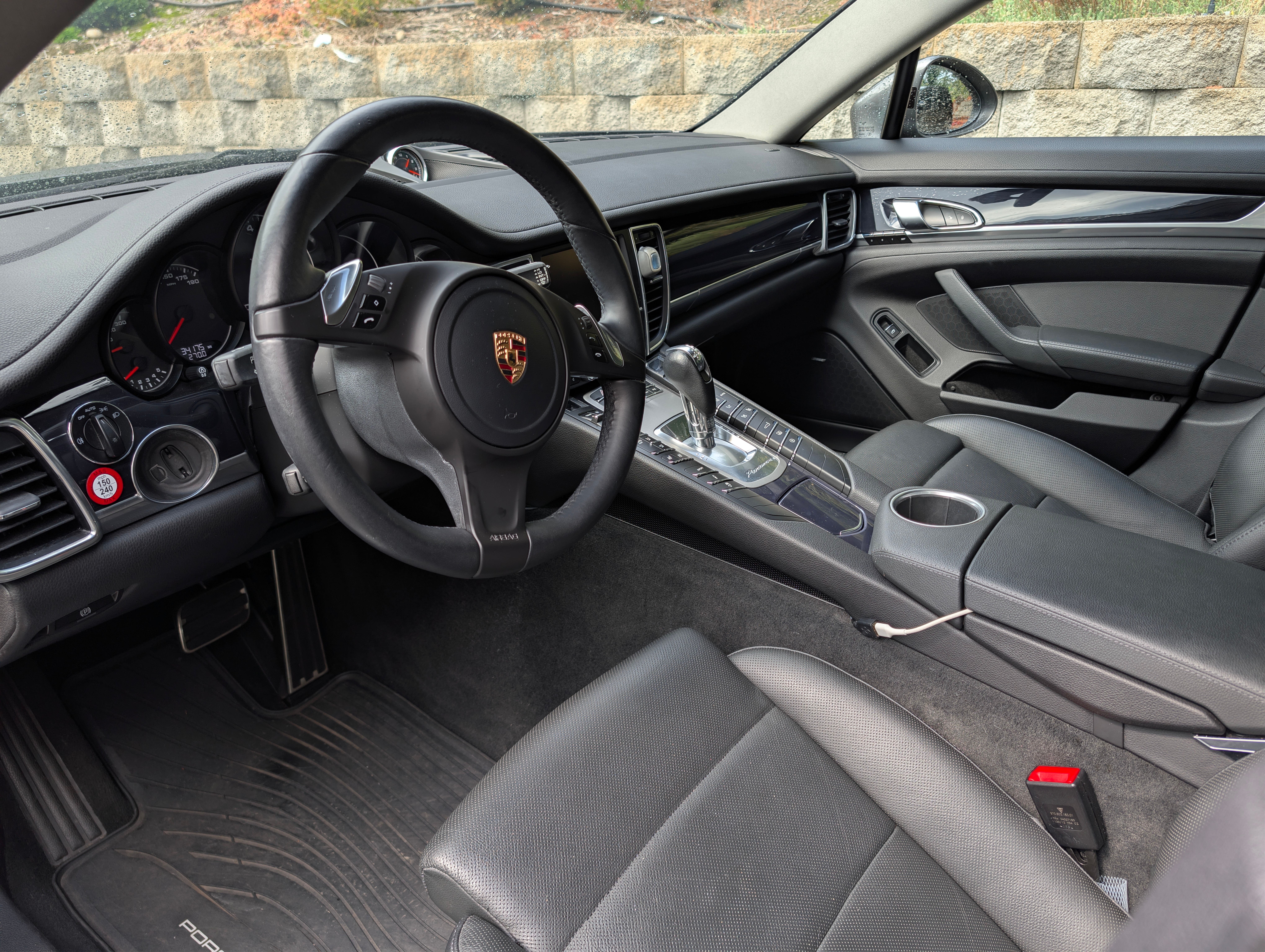Used 2013 Porsche Panamera image 19