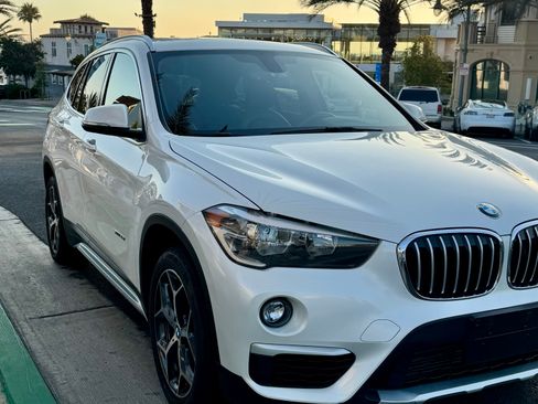 Used 2018 BMW X1 sDrive28i image 2