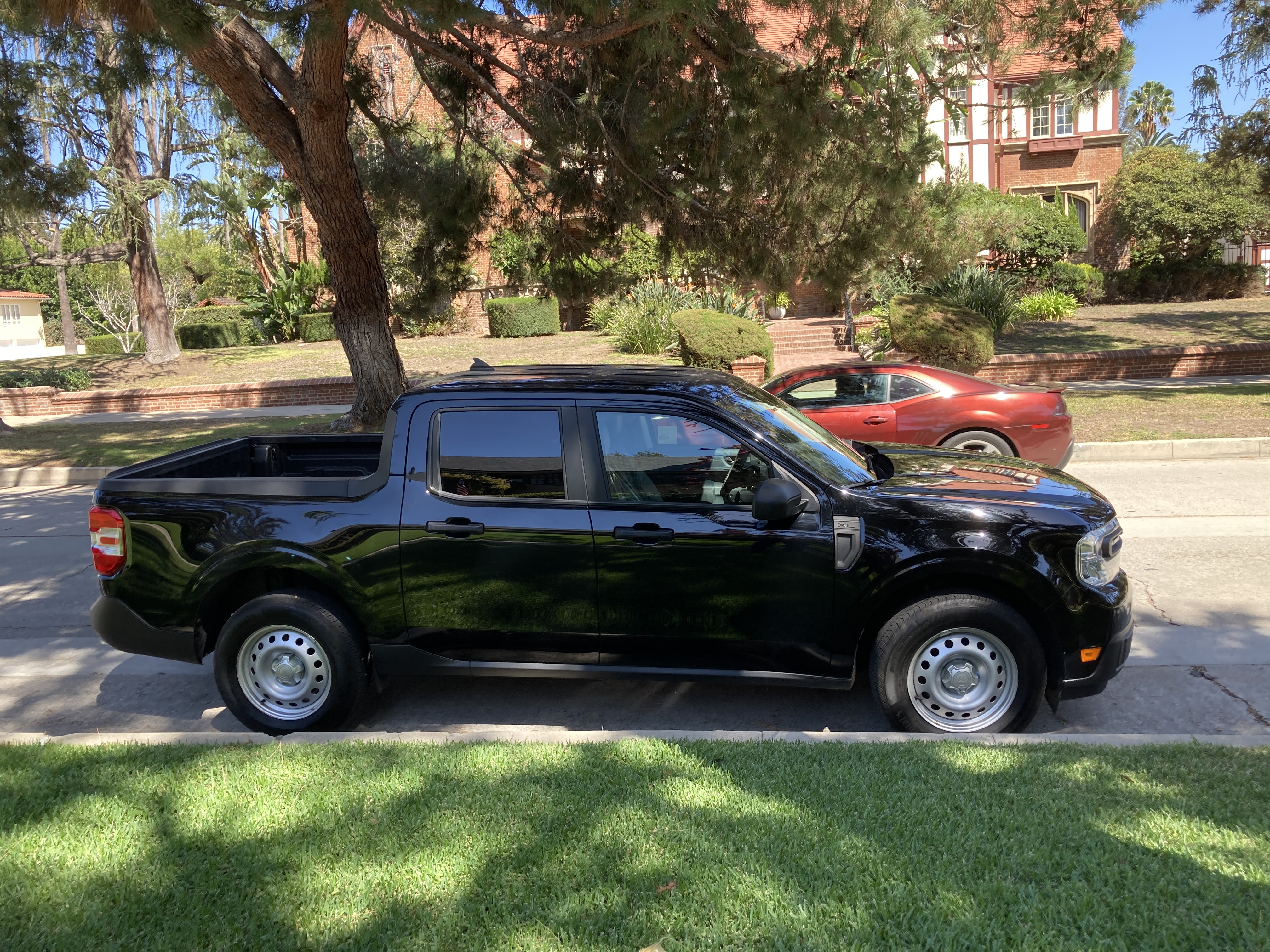 Used 2024 Ford Maverick XL FWD image 4