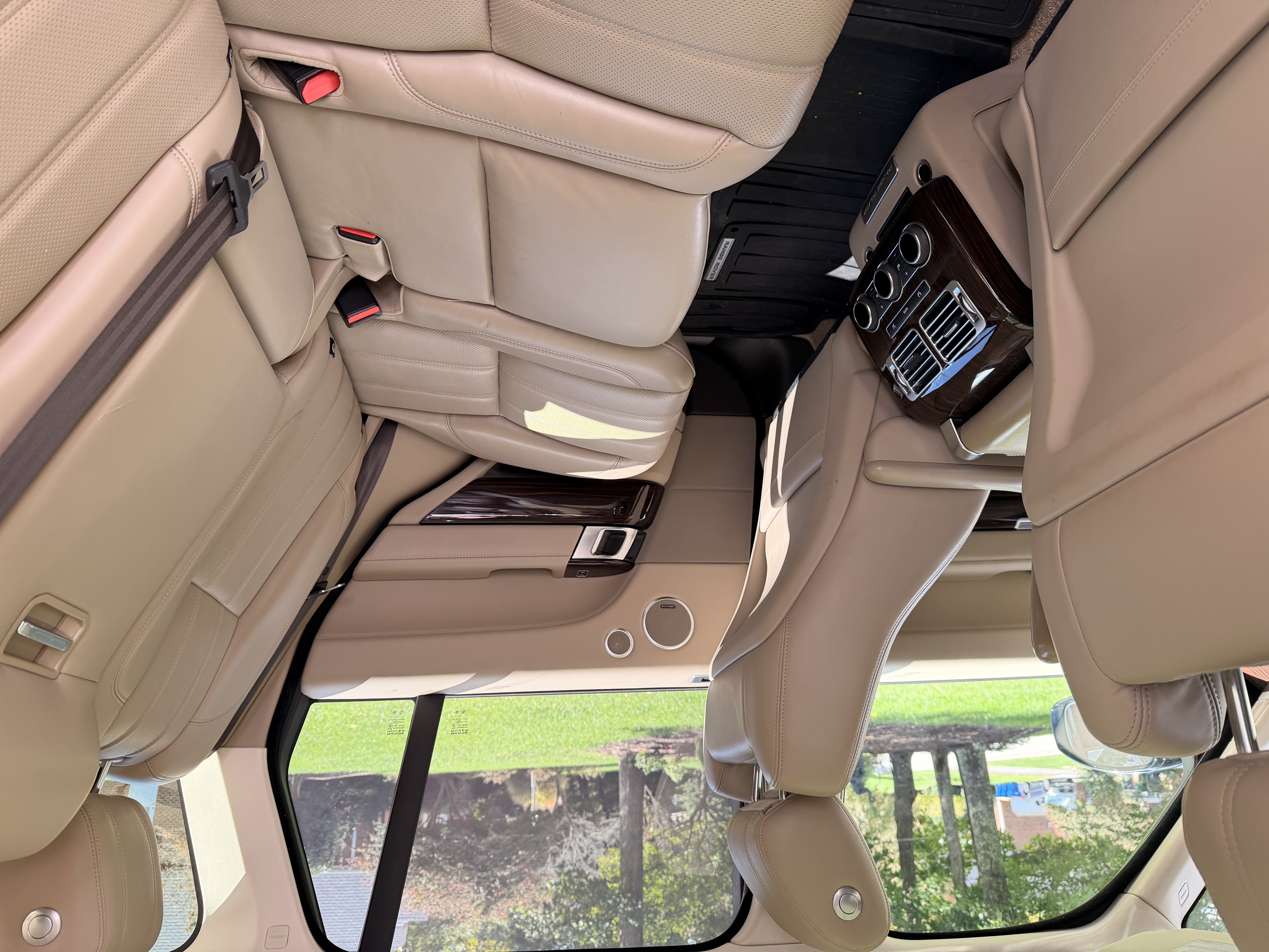 Used 2016 Land Rover Range Rover HSE AWD/4WD image 13
