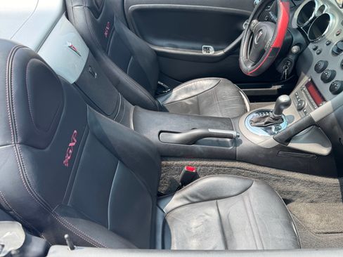 Used 2007 Pontiac Solstice GXP w/ Premium Package image 9