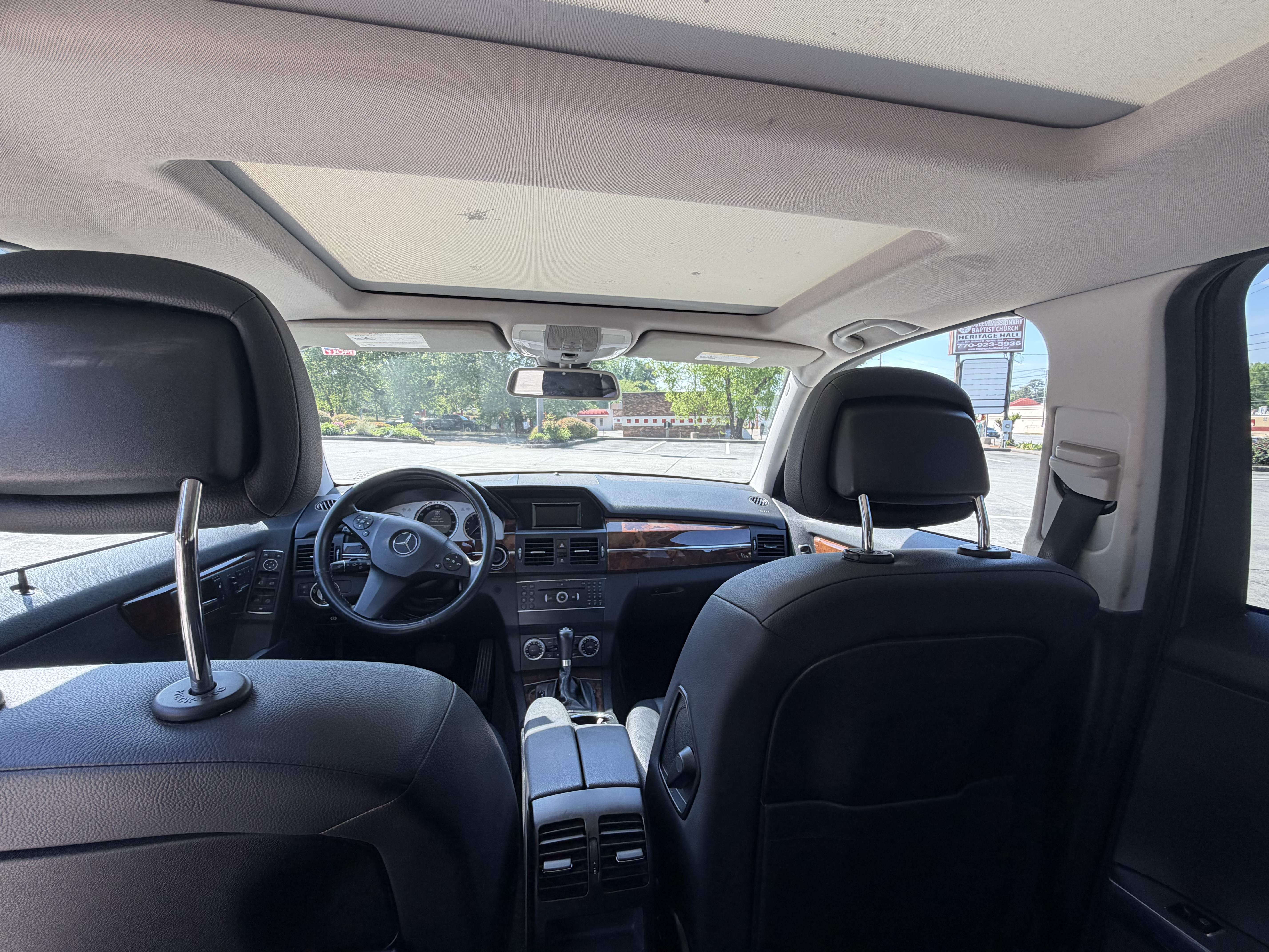 Used 2011 Mercedes-Benz GLK 350 2WD image 12