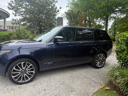 Used 2019 Land Rover Range Rover Long Wheelbase Supercharged AWD/4WD image 5