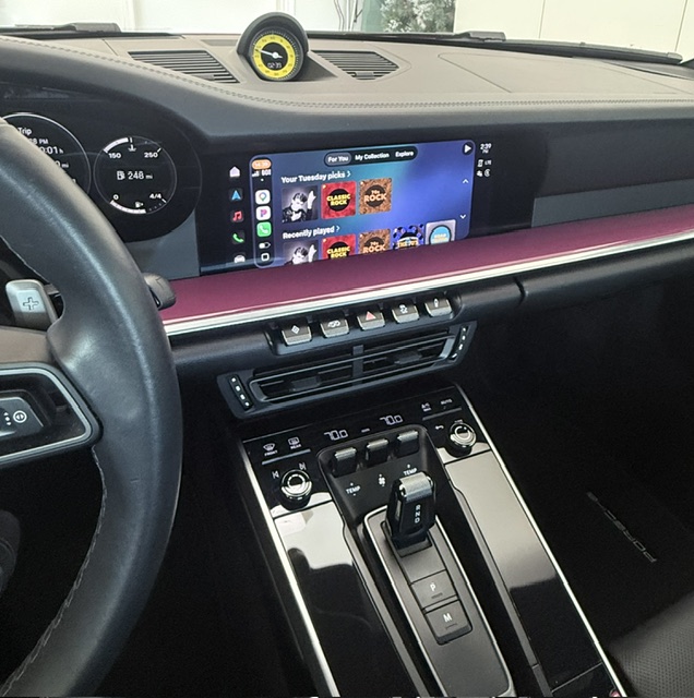 Used 2024 Porsche 911 Carrera image 9