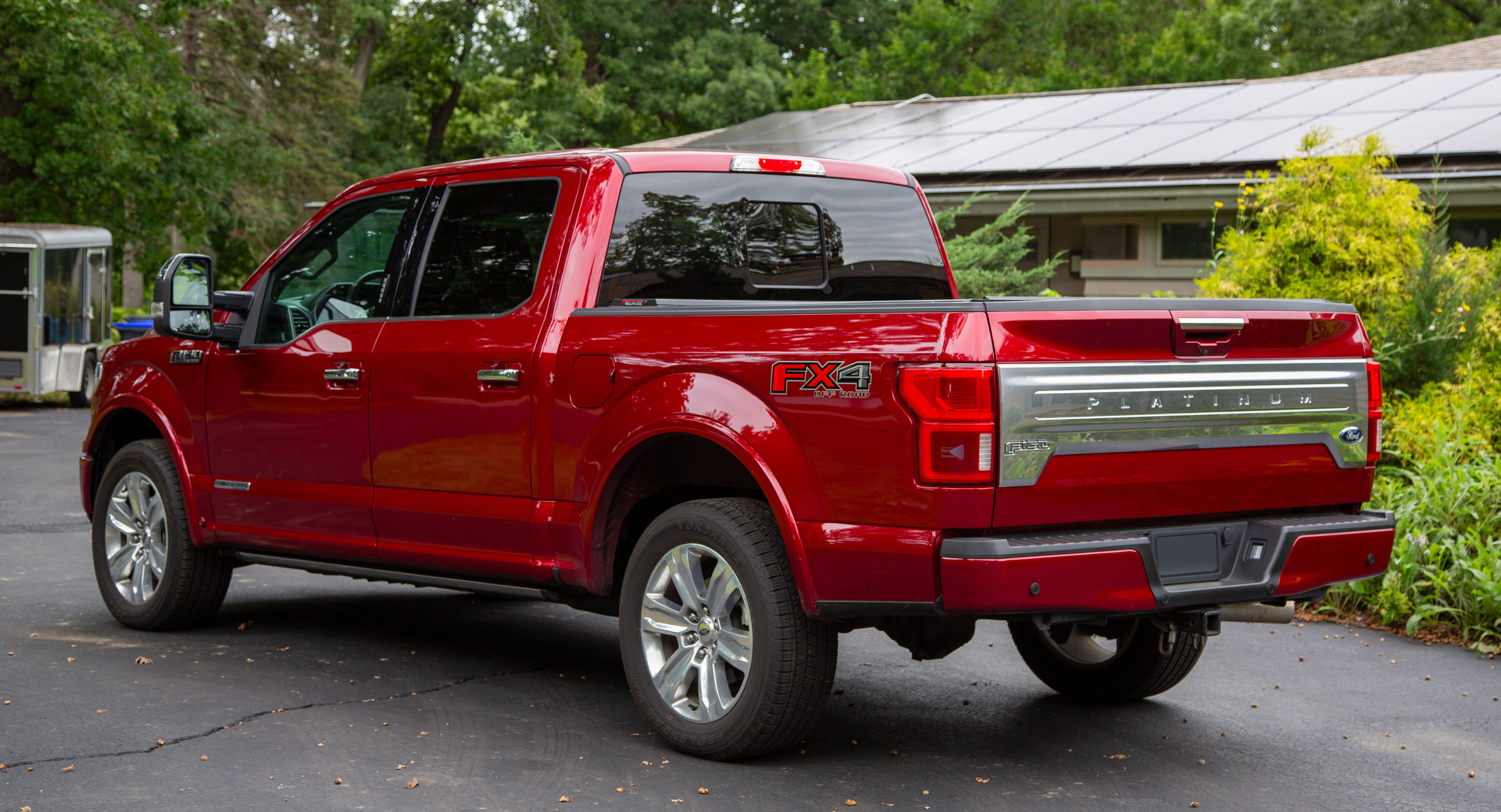 Used 2018 Ford F150 Platinum w/ Equipment Group 701A Luxury AWD/4WD image 5