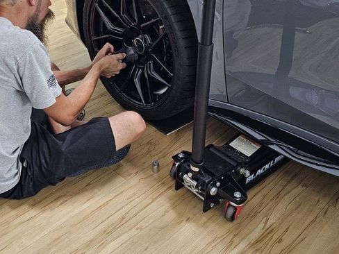 Used 2024 Chevrolet Corvette Z06 image 10