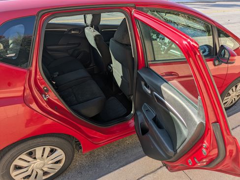 Used 2015 Honda Fit LX image 9