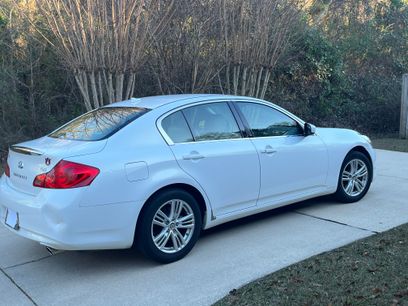 Used 2011 INFINITI G25