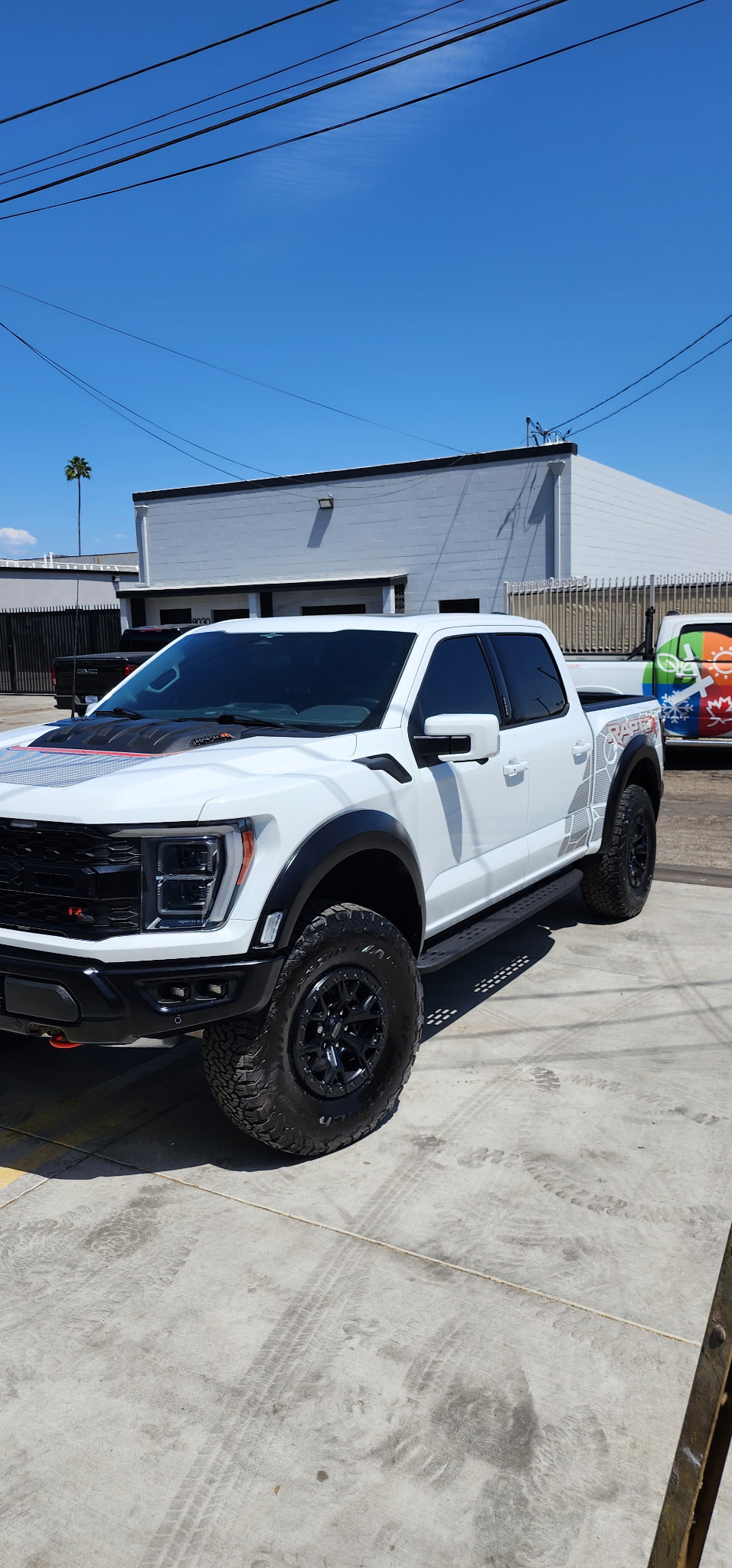 Used 2023 Ford F150 Raptor w/ Equipment Group 802A Raptor R AWD/4WD image 5