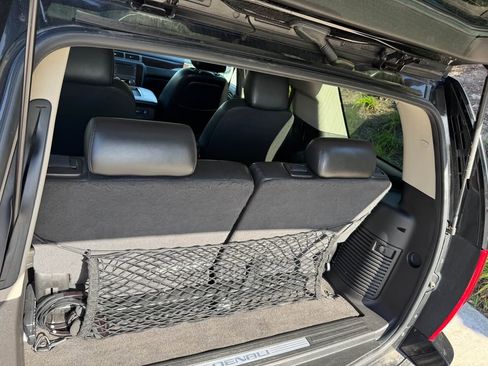 Used 2013 GMC Yukon Denali image 5