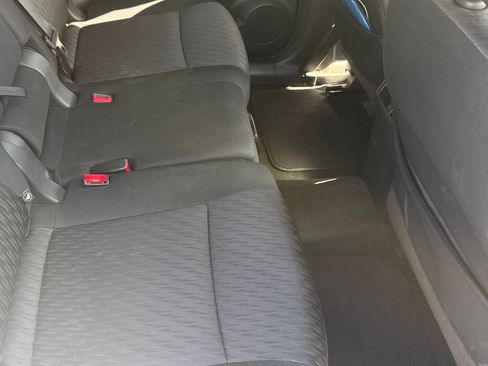 Used 2019 Nissan Rogue SV image 5