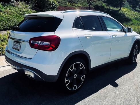 Used 2020 Mercedes-Benz GLA 250 image 12