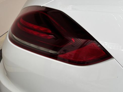 Used 2016 Porsche Panamera S RWD image 14