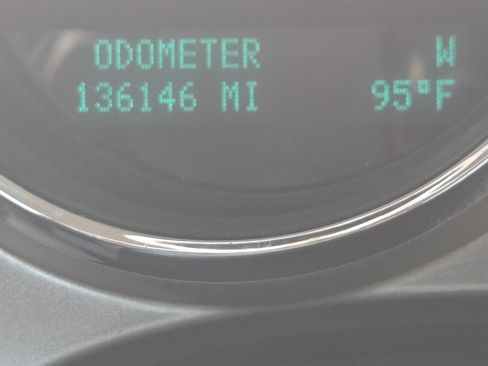 Used 2011 GMC Sierra 1500 SLE image 14