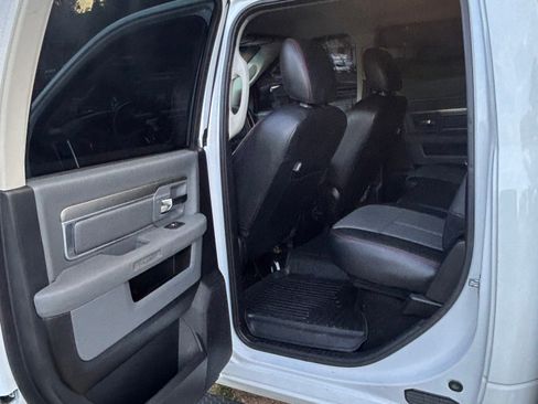 Used 2015 RAM 1500 Lone Star image 8