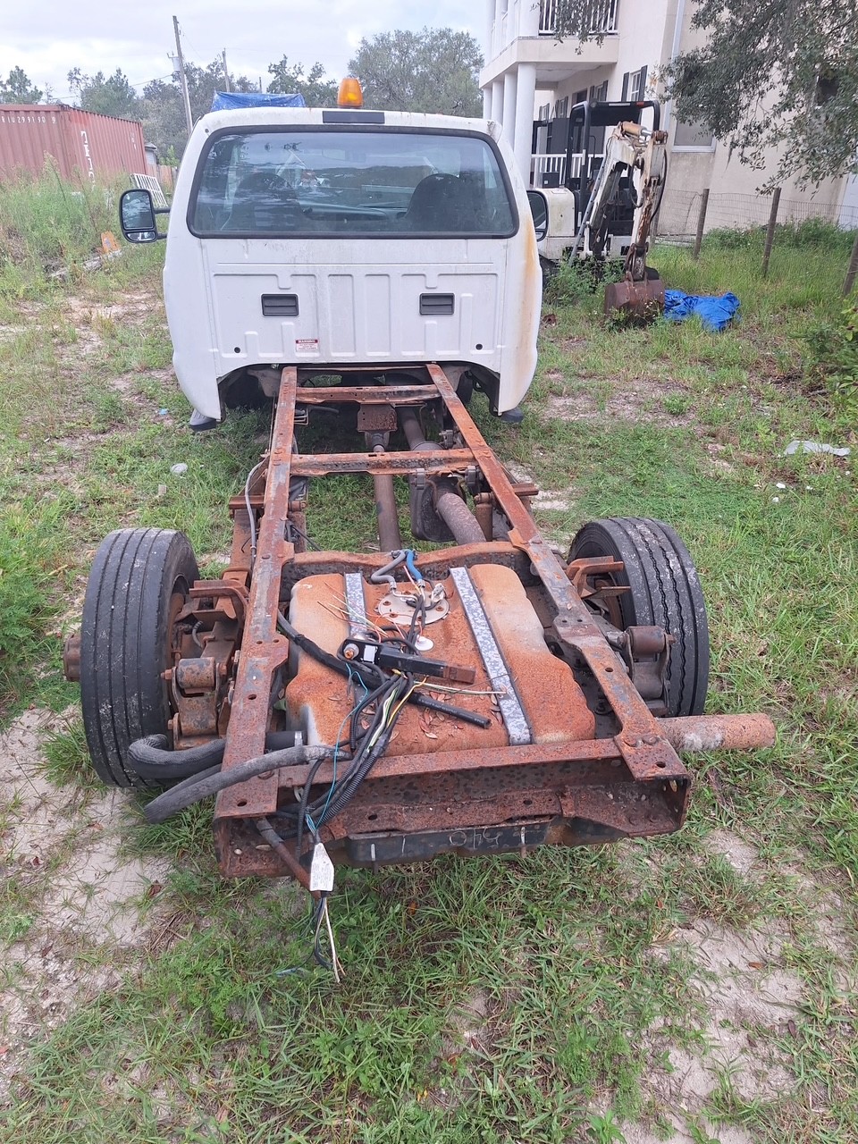 Used 2000 Ford F550 2WD Regular Cab Super Duty image 9