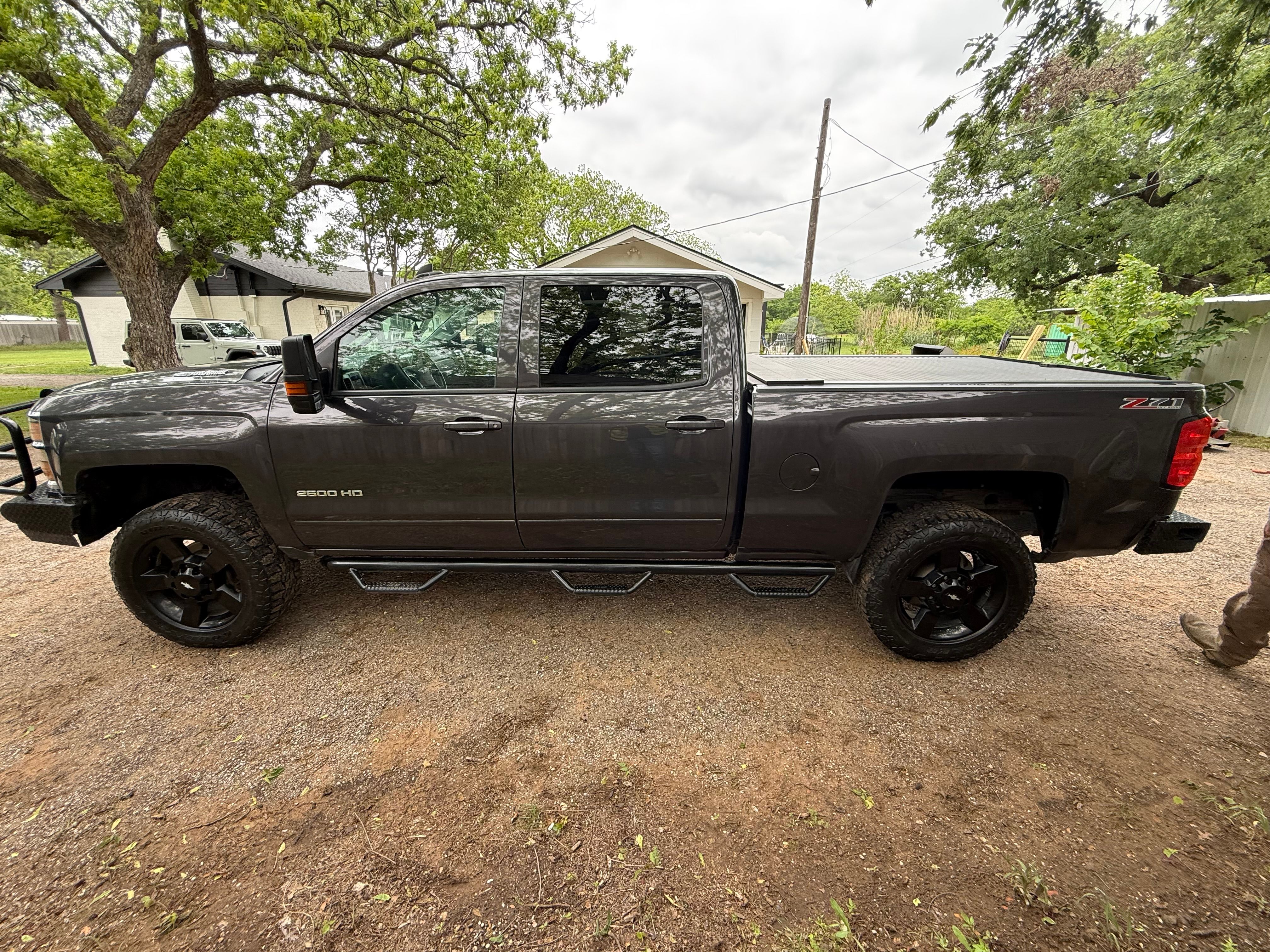 Used 2016 Chevrolet Silverado 2500 LT w/ LT Convenience Package AWD/4WD image 17