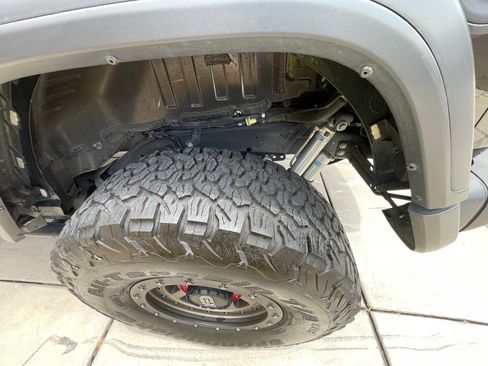 Used 2018 Jeep Wrangler Unlimited Rubicon AWD/4WD image 8