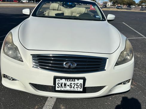 Used 2011 INFINITI G37 Sport w/ Premium Pkg image 2