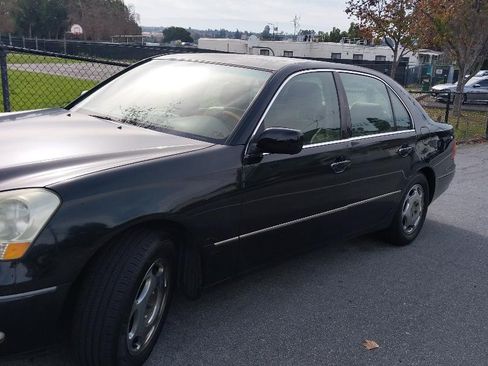 Used 2002 Lexus LS 430 430 Sedan 4D image 4