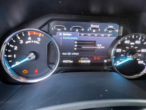 Used 2022 Ford F350 4x4 Crew Cab DRW Super Duty image 14