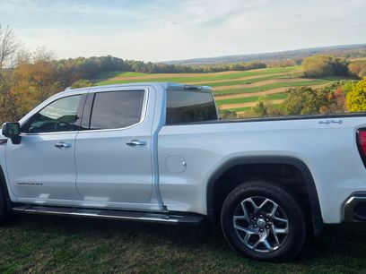 Used 2023 GMC Sierra 1500 SLT w/ SLT Premium Package