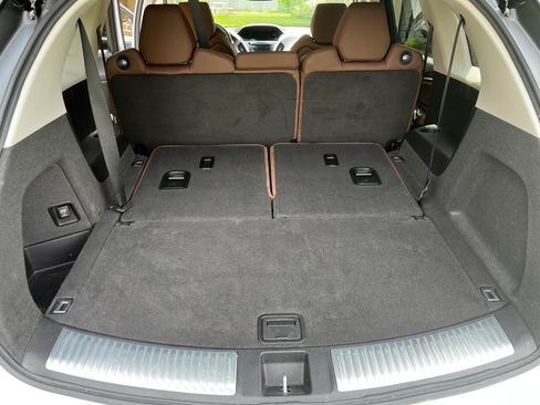 Used 2017 Acura MDX FWD w/ Technology Package image 8